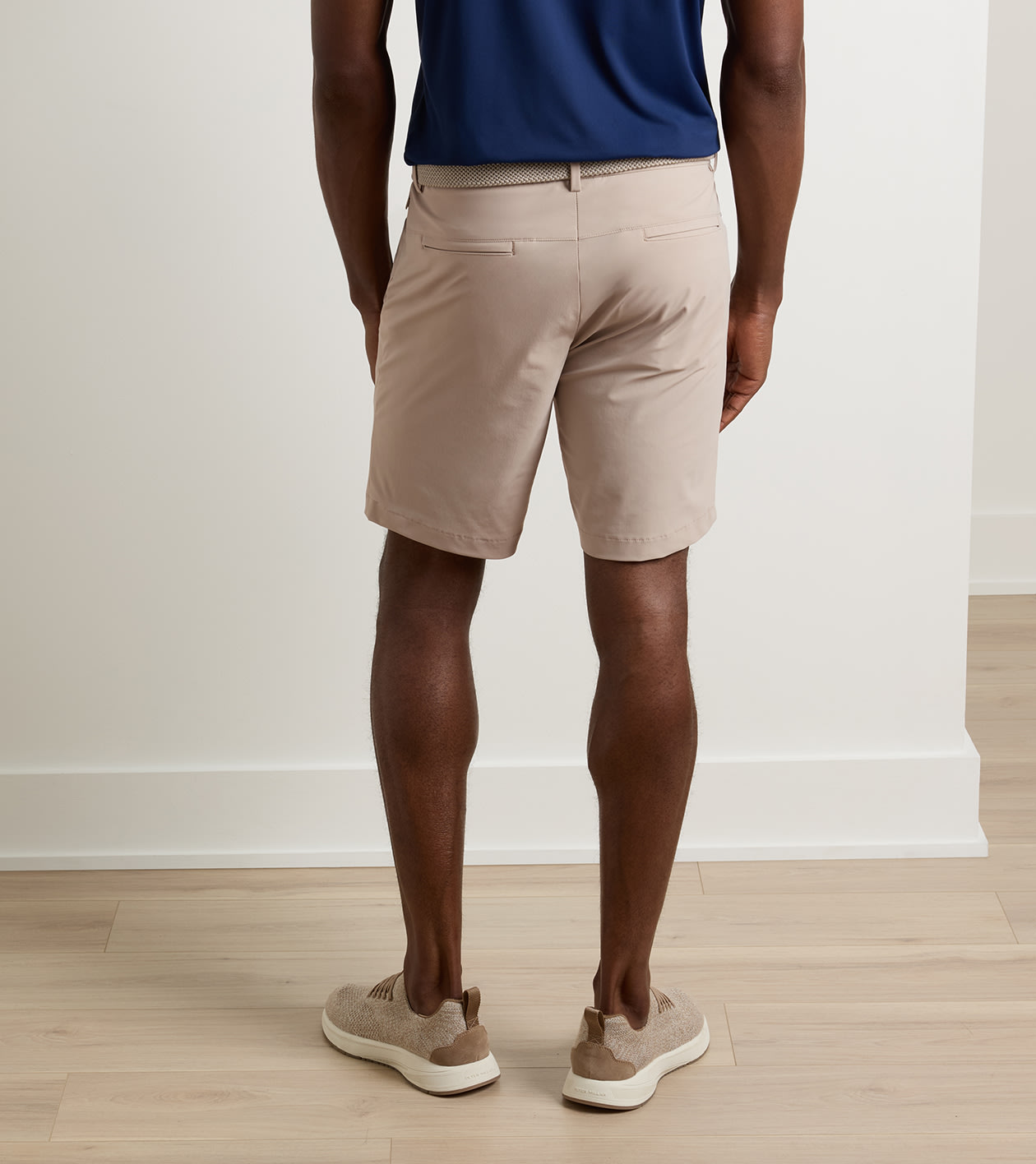 Bingham Performance Short in Khaki - Alternate Image 2