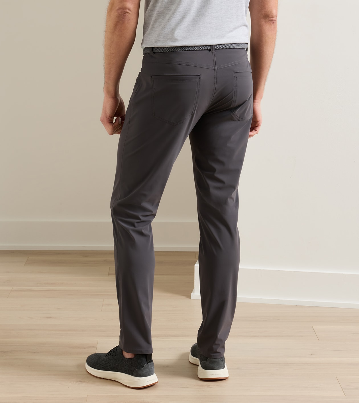 Bingham Performance Five-Pocket Trouser in IRIDIUM - Alternate Image 2