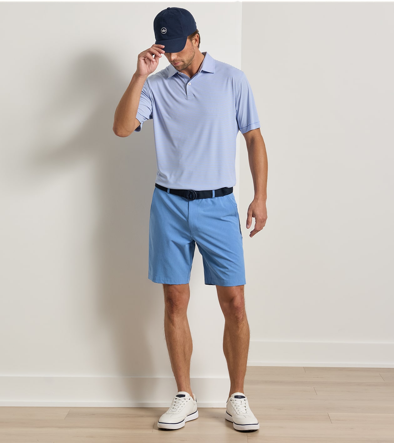 Featherweight Performance Short in HYPER BLUE - Alternate Image 1