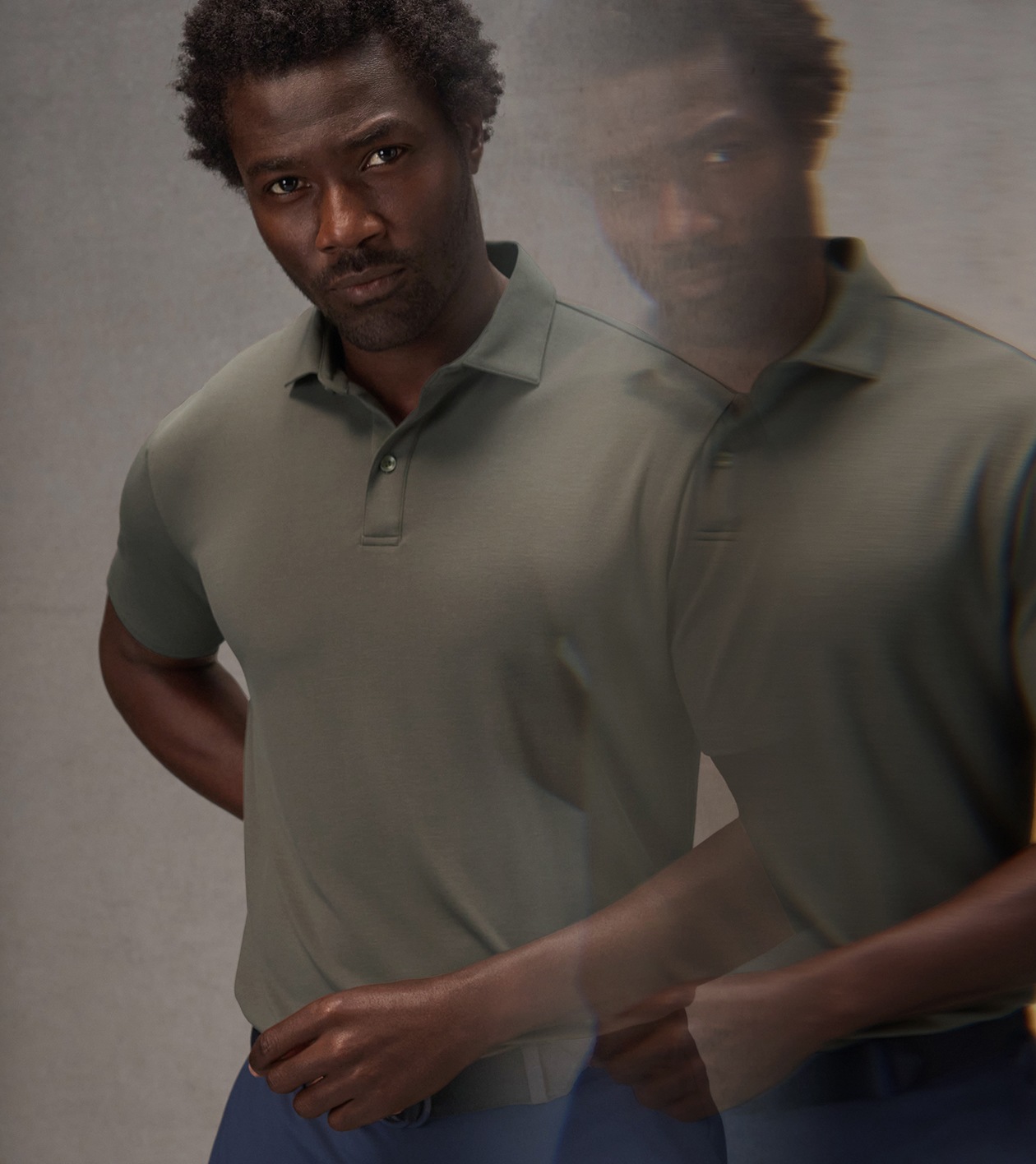 Pursuit Short-Sleeve Piqu&eacute; Polo in SHADED SPRUCE - Alternate Image 4