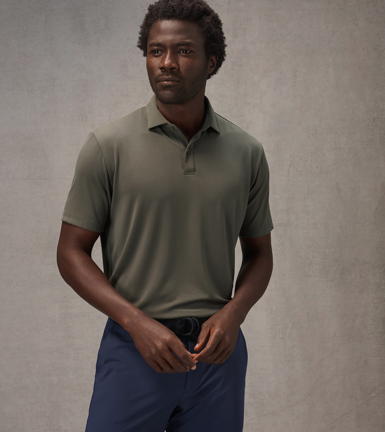 Pursuit Short-Sleeve Piqu&eacute; Polo in SHADED SPRUCE - Alternate Image 3