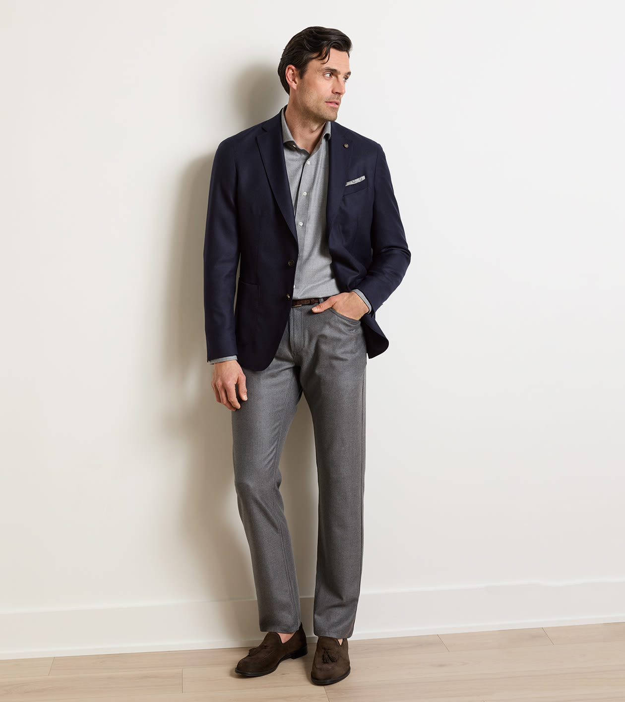 Artisan Crafted Cashmere Blazer in Navy - Alternate Image 1