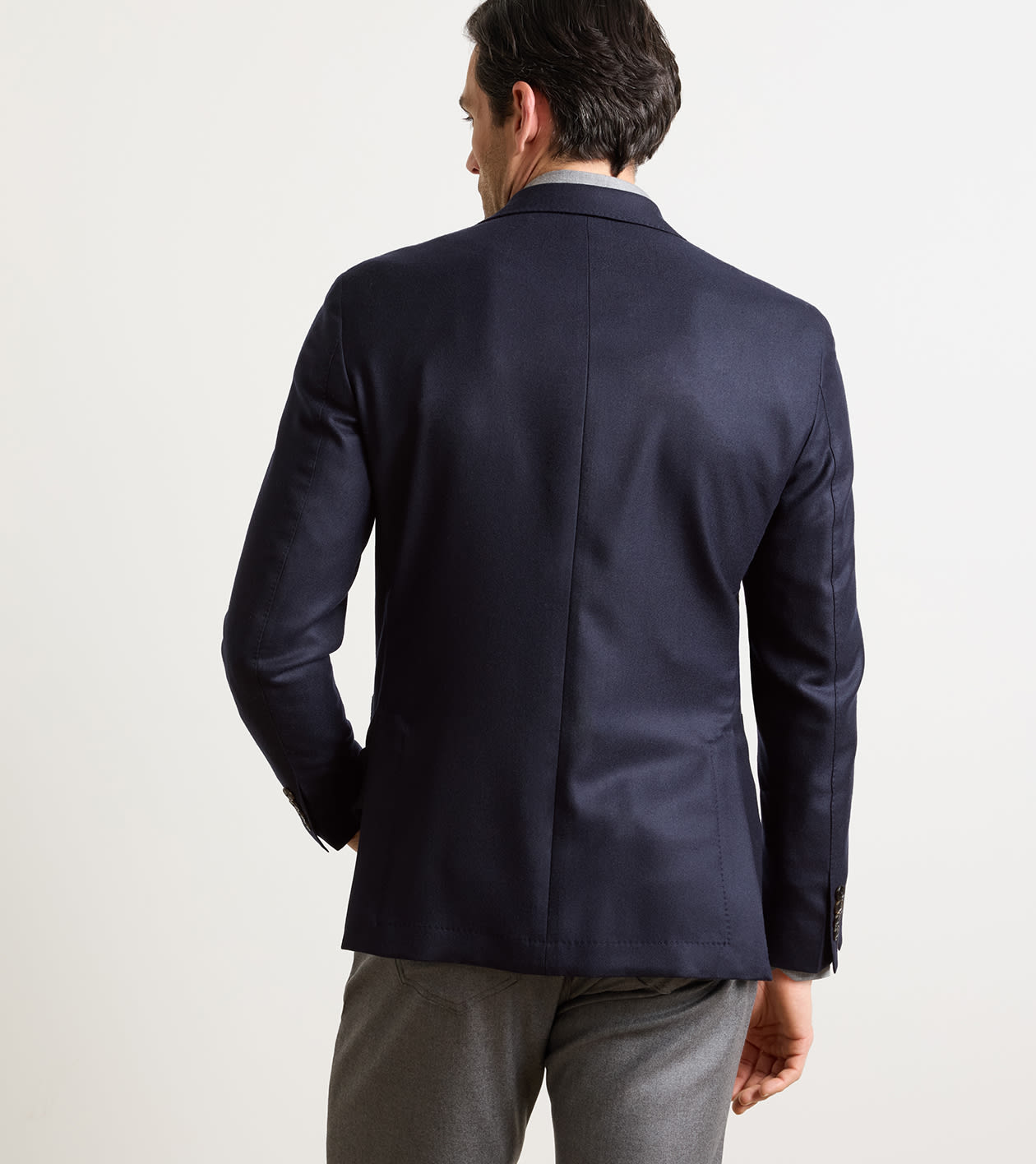 Artisan Crafted Cashmere Blazer in Navy - Alternate Image 2