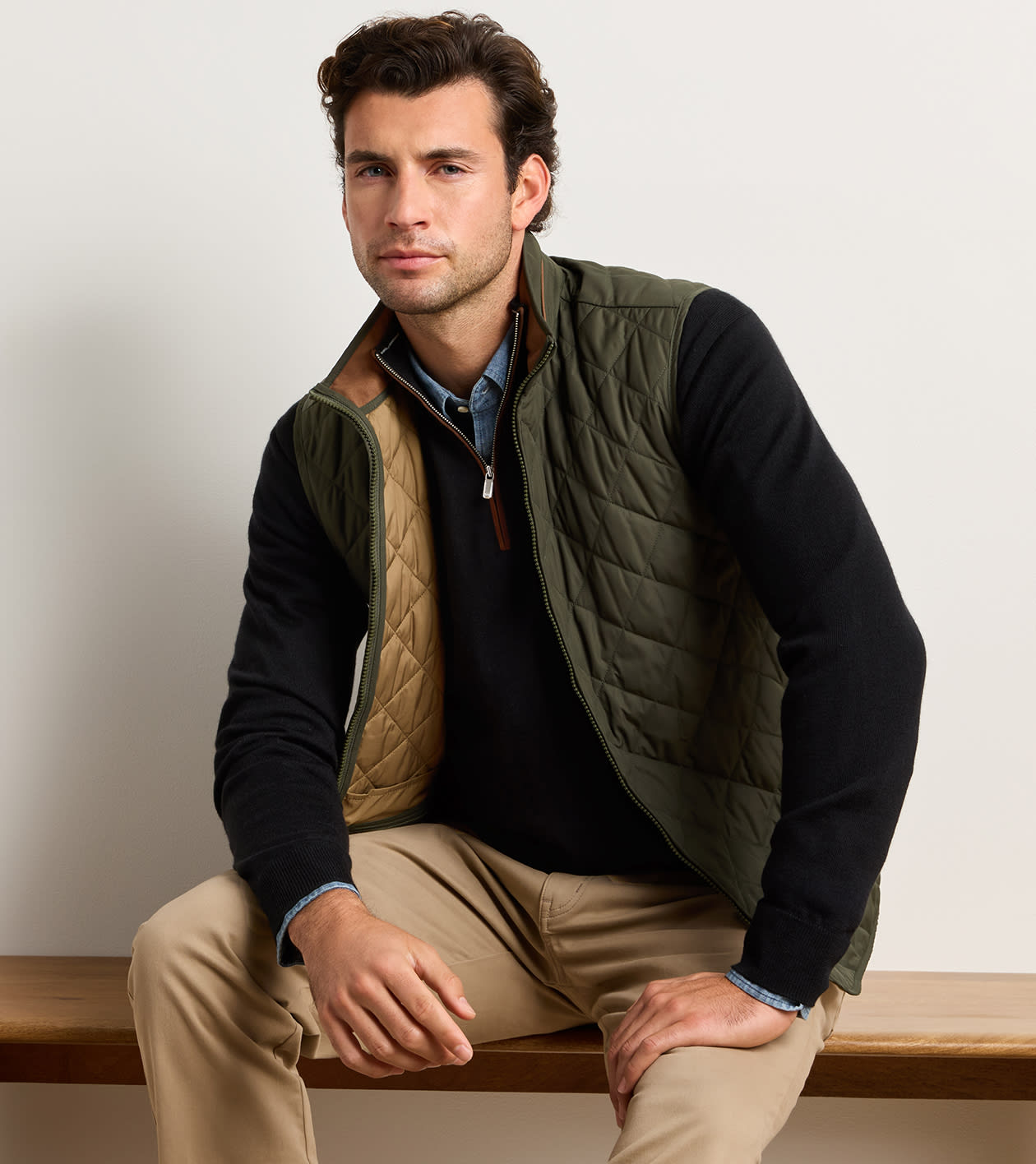 Essex Gilet in Dark Olive - Alternate Image 1