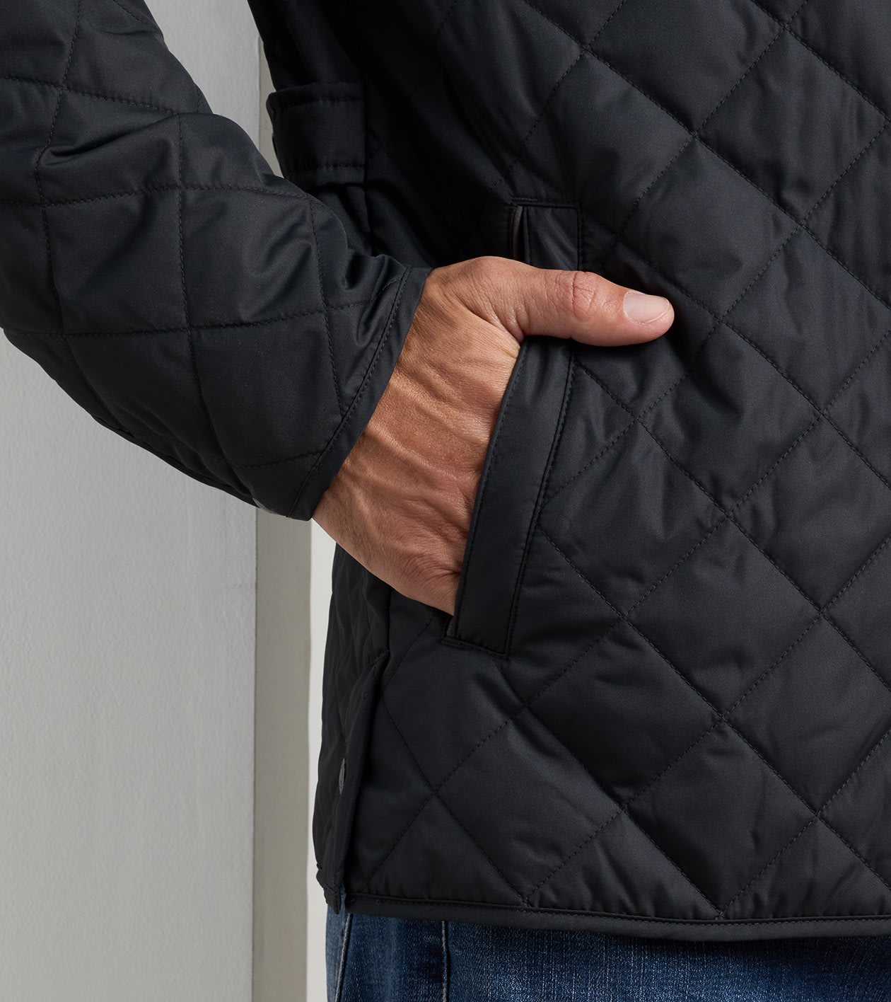 Suffolk Coat in Black - Alternate Image 4
