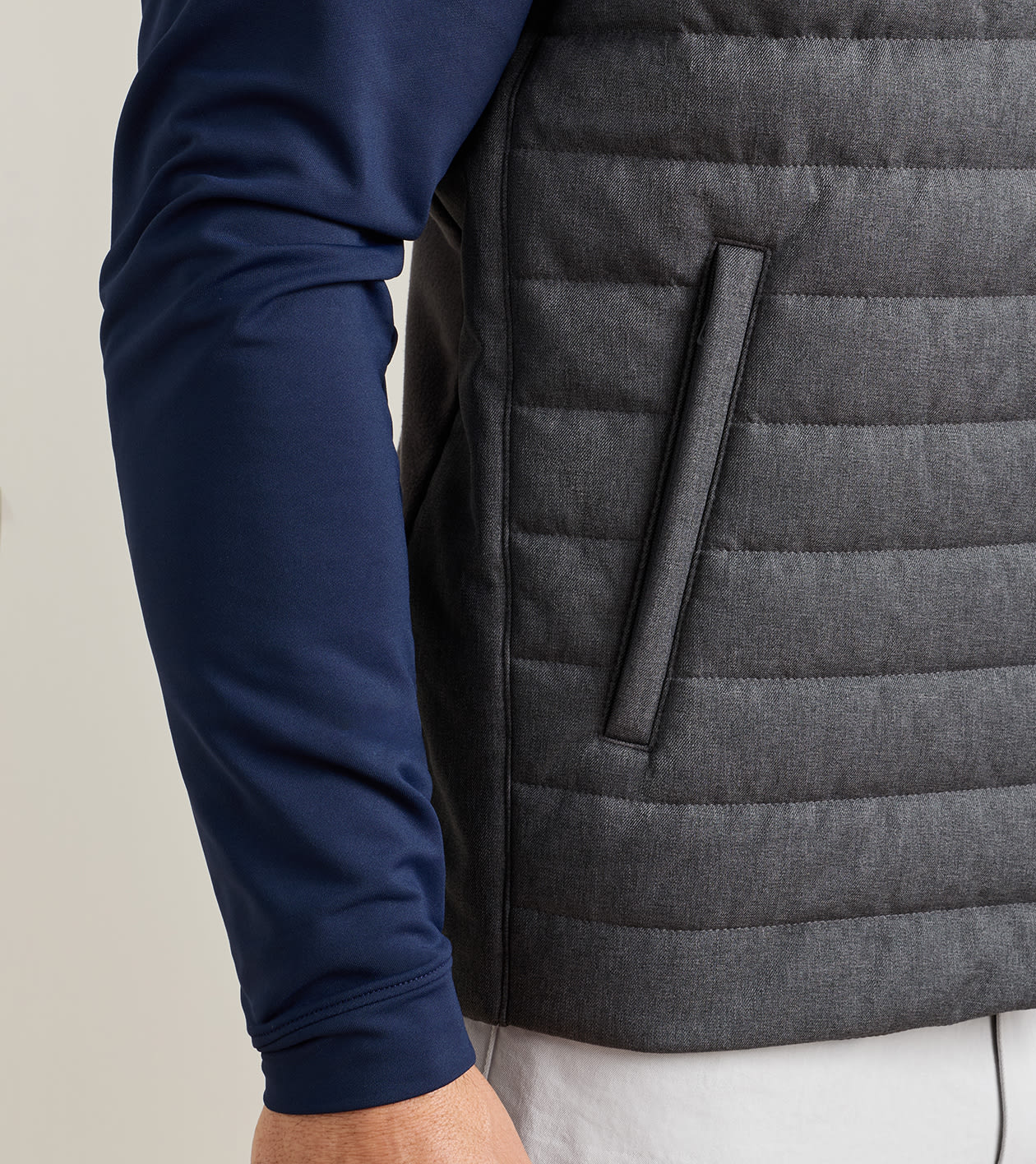 Parks Hybrid Vest in IRIDIUM - Alternate Image 3