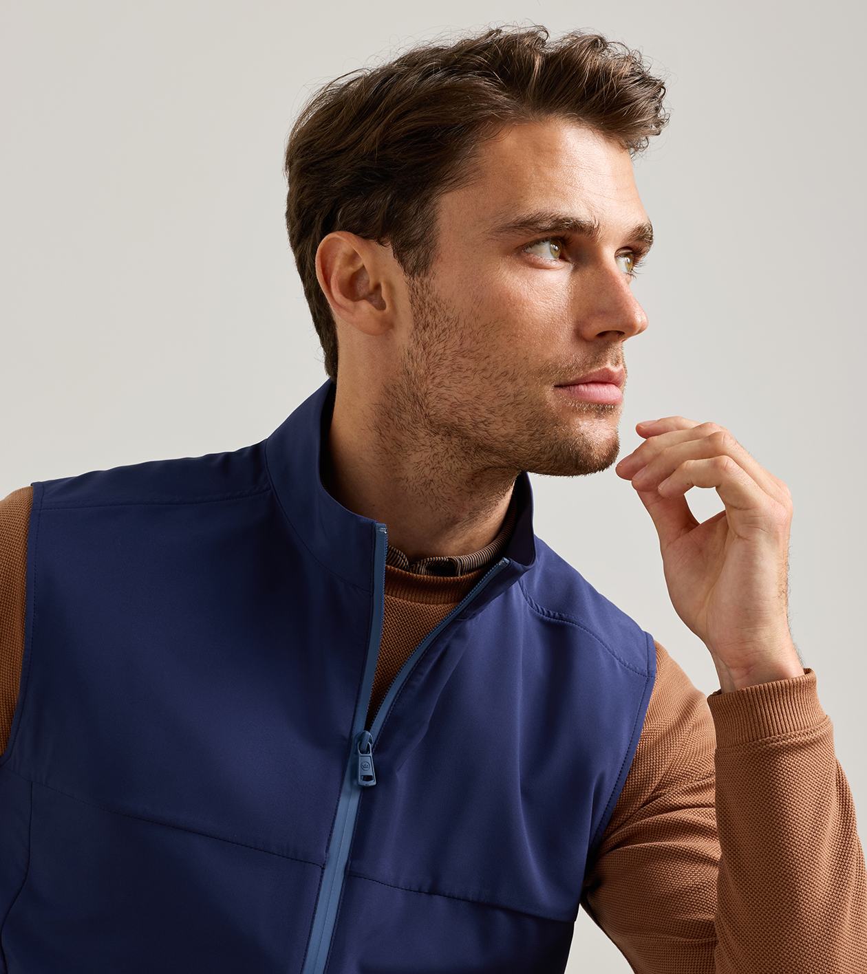 Gale Vest in Navy - Alternate Image 6
