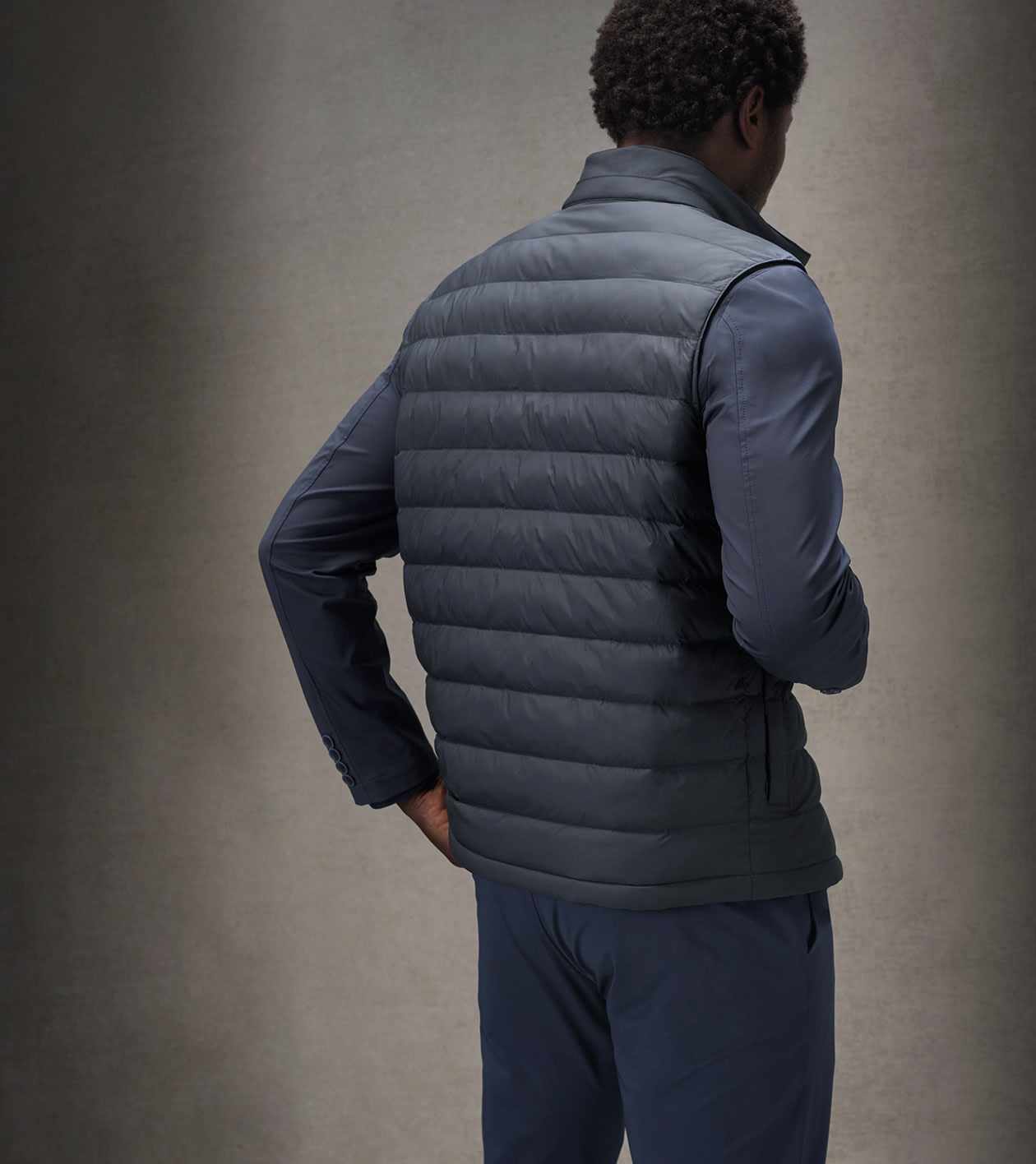 Pursuit Quilted Vest in PROVIDENCE BAY - Alternate Image 2