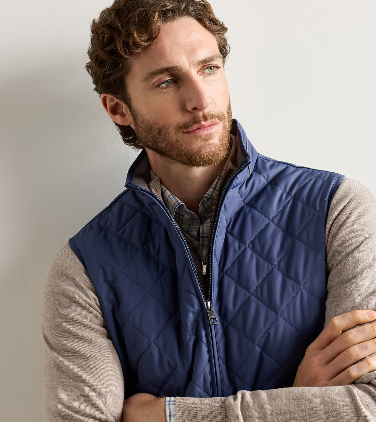 Essex Vest in CROWN BLUE - Alternate Image 4