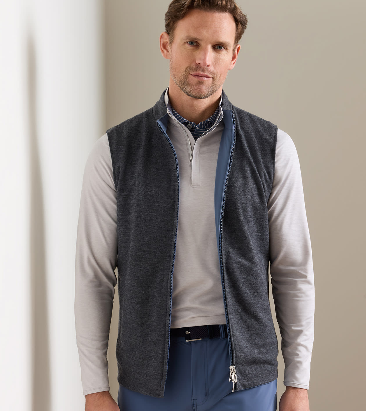Ryder Reversible Gilet in CADET - Alternate Image 4