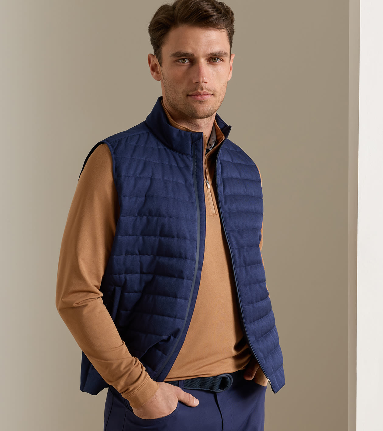 Parks Hybrid Vest in Navy - Alternate Image 1