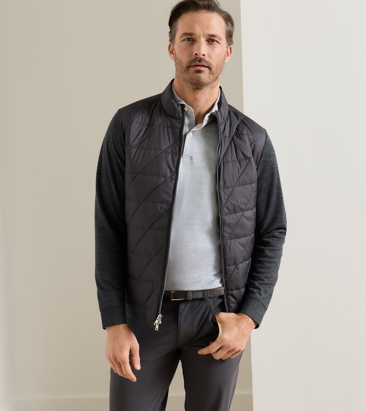 Walker Hybrid Jacket in IRIDIUM - Alternate Image 1