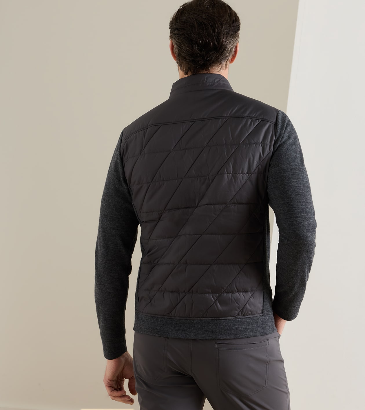 Walker Hybrid Jacket in IRIDIUM - Alternate Image 2