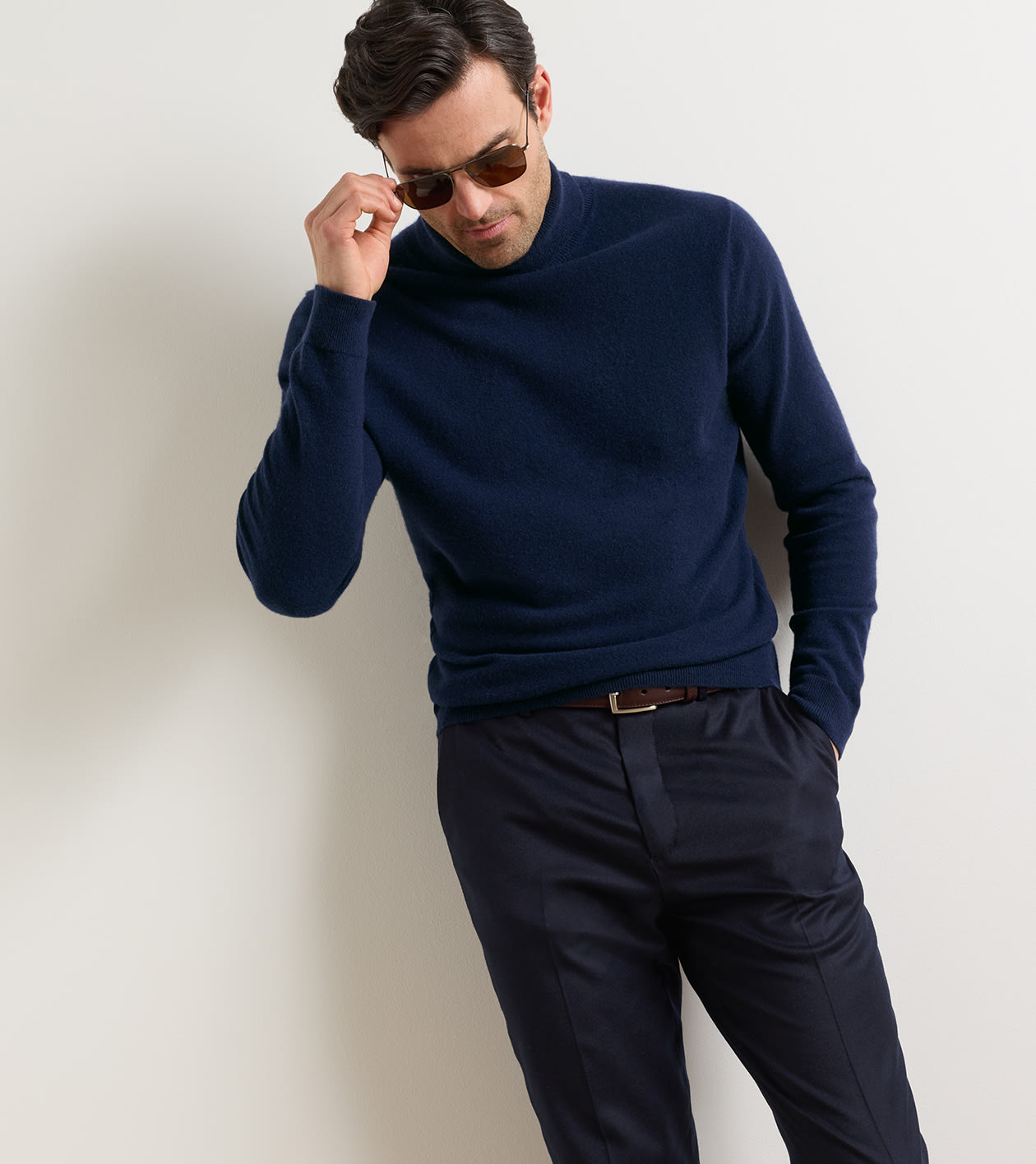 Artisan Crafted Cashmere Turtleneck Sweater in Navy - Alternate Image 3