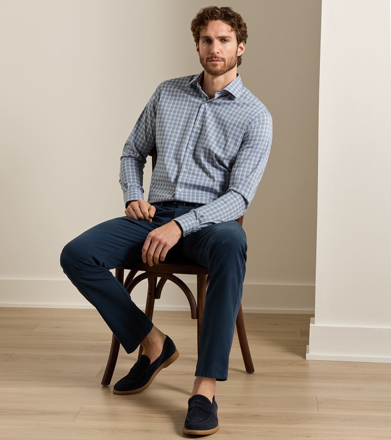 Lincoln Crown Lite Cotton-Stretch Sport Shirt in Navy - Alternate Image 1