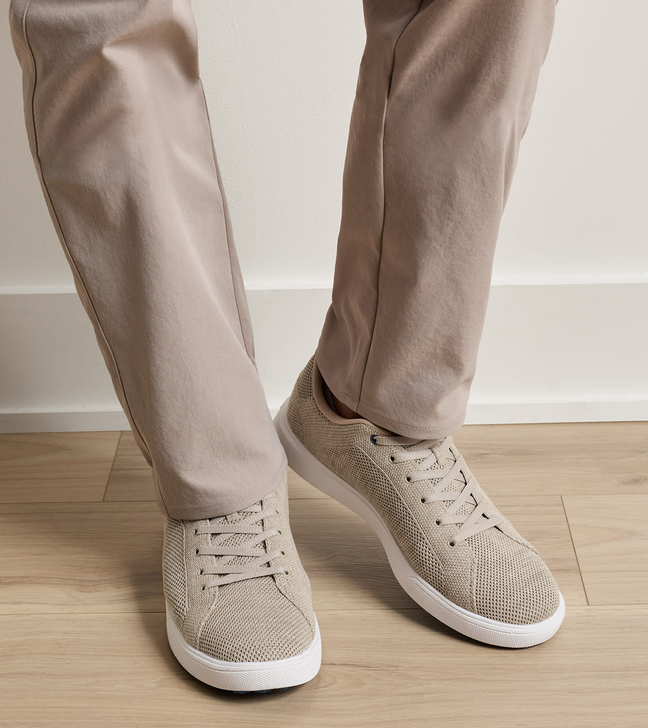 Drift Hybrid Course Shoe in Stone - Alternate Image 1