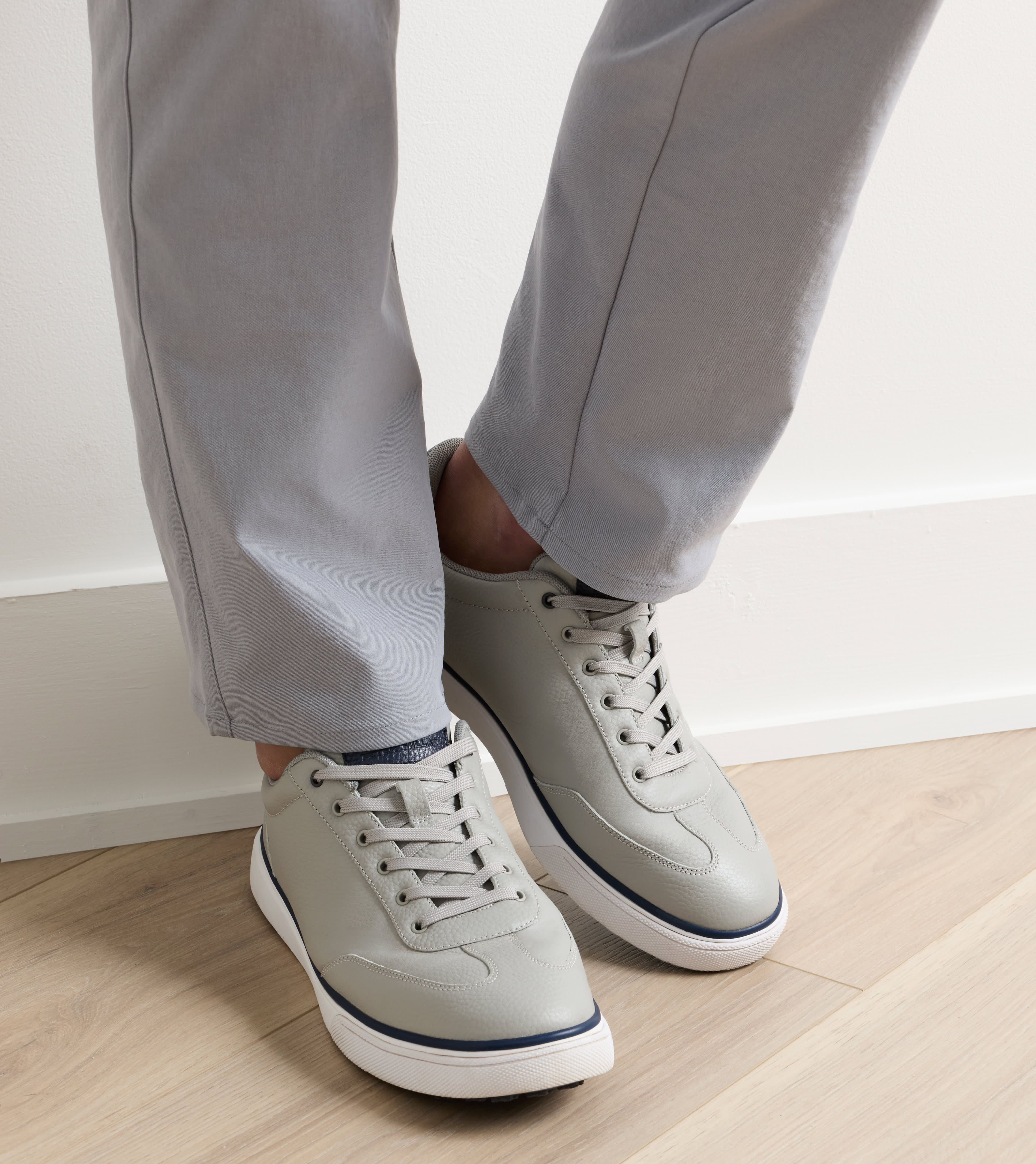 Drift Leather Hybrid Course Shoe in British Grey - Alternate Image 1