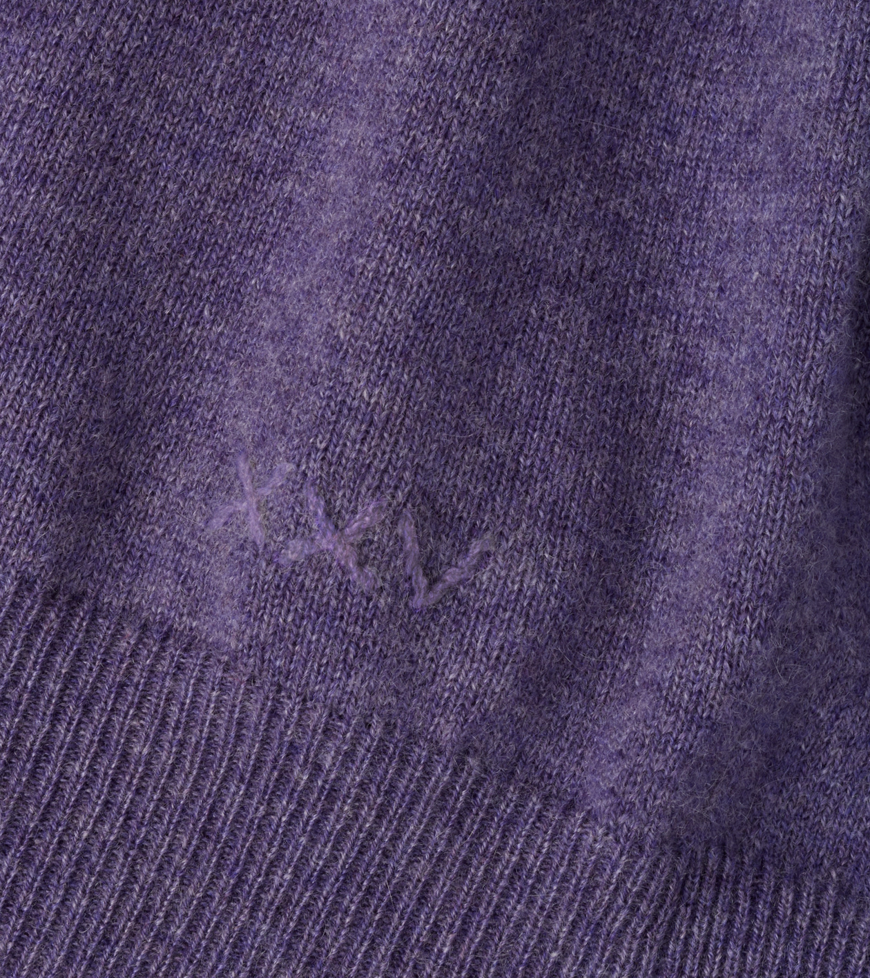 25th Anniversary Cashmere Quarter-Zip Jumper in PURPLE FIG - Alternate Image 5
