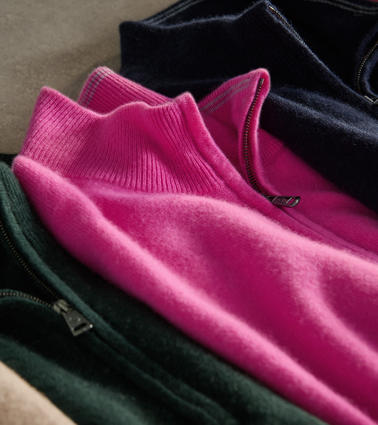 25th Anniversary Cashmere Quarter-Zip Jumper in FUCHSIA - Alternate Image 7