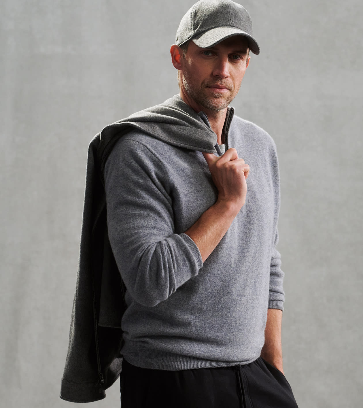 25th Anniversary Cashmere Quarter-Zip Jumper in OSLO GREY - Alternate Image 6