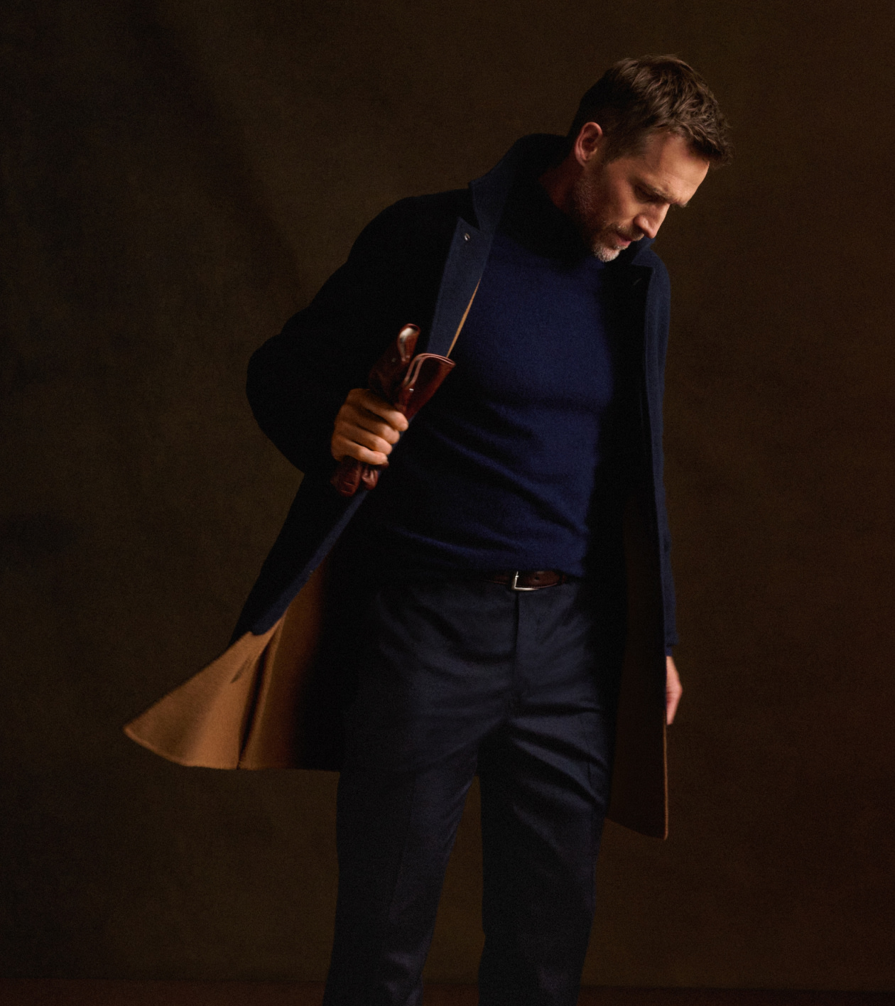 Italian Double-Face Cashmere Coat in Navy - Alternate Image 6