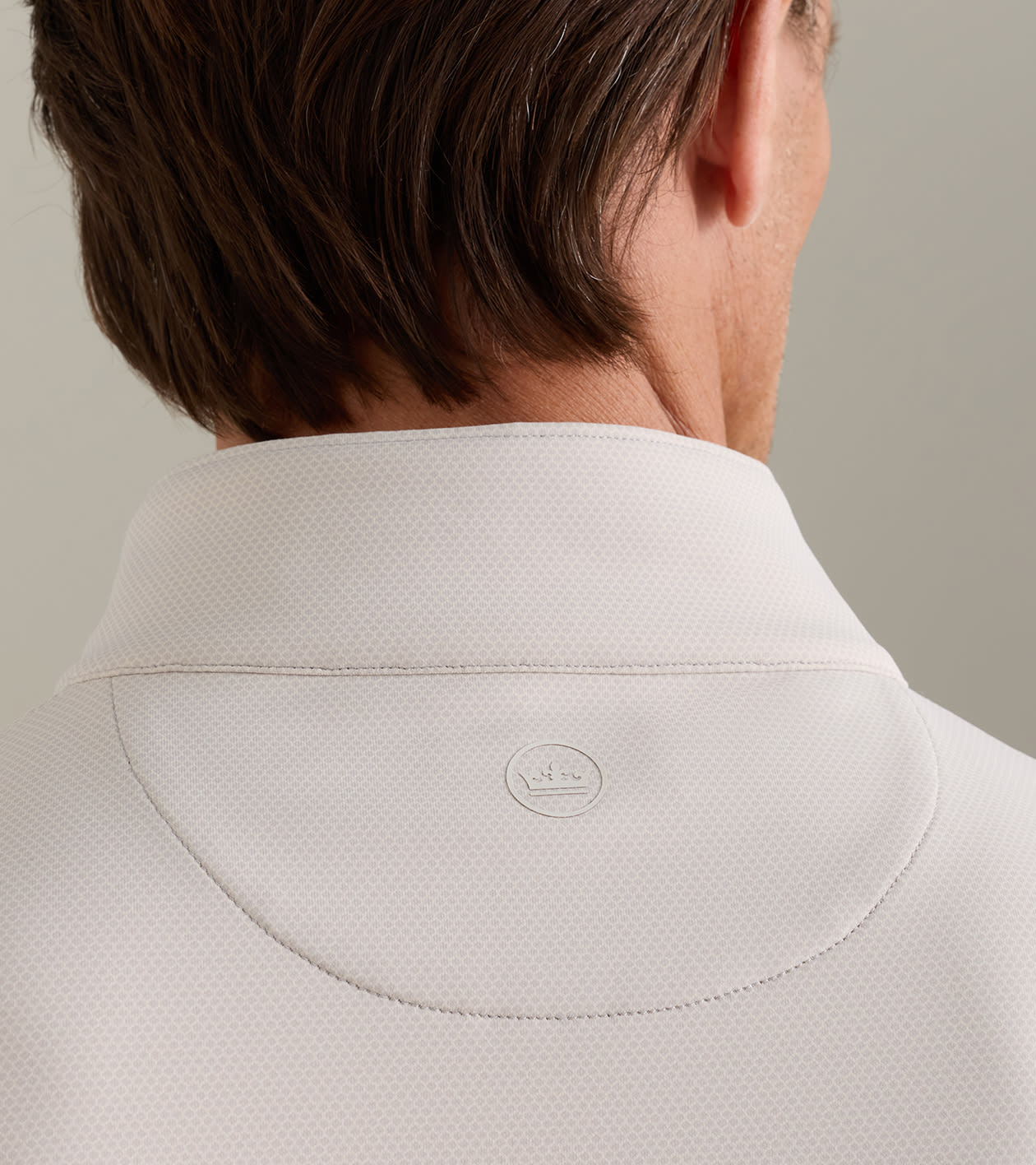 Perth Honeycomb Performance Quarter-Zip in British Grey - Alternate Image 3