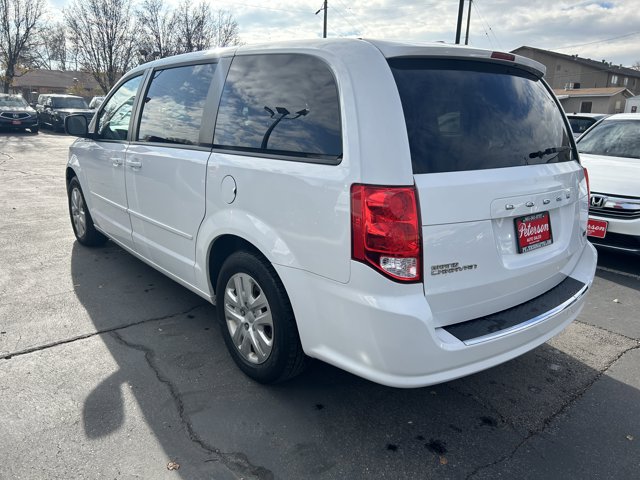 2017 Dodge Grand Caravan SE photo 2