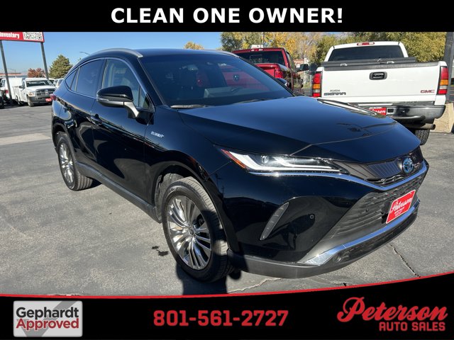 2021 Toyota Venza XLE's photo