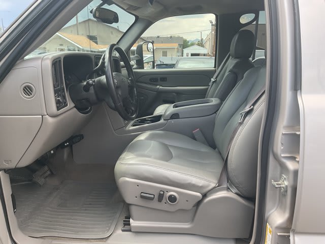 2006 Chevrolet Silverado 3500 used crew cab pickup for sale at Peterson Auto Sales in Midvale, UT — photo 11 of 21