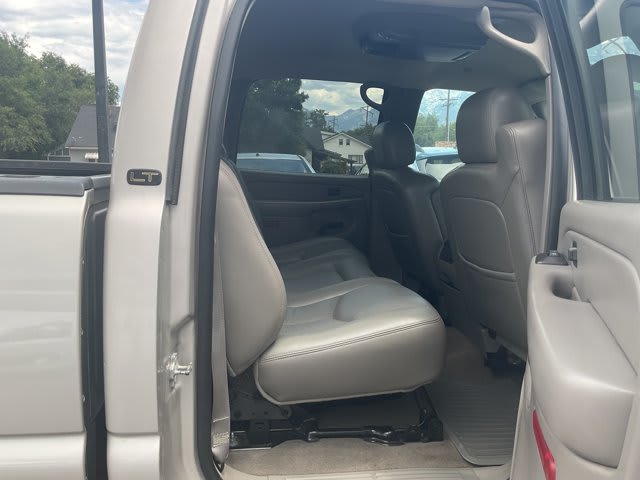 2006 Chevrolet Silverado 3500 used crew cab pickup for sale at Peterson Auto Sales in Midvale, UT — photo 13 of 21
