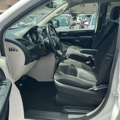 2017 Dodge Grand Caravan used mini-van, passenger for sale at Peterson Auto Sales in Midvale, UT — photo 14 of 23