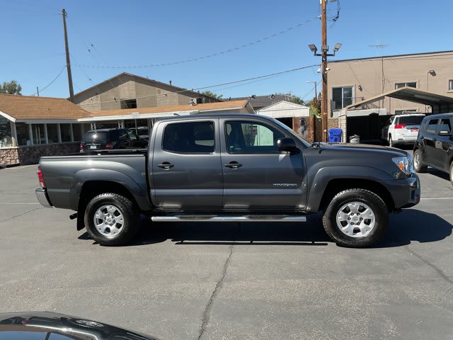 2015 Toyota Tacoma used crew cab pickup for sale at Peterson Auto Sales in Midvale, UT — photo 5 of 20