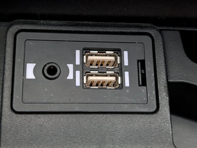 2019 Lexus ES used 4dr car for sale at Peterson Auto Sales in Midvale, UT — photo 23 of 32