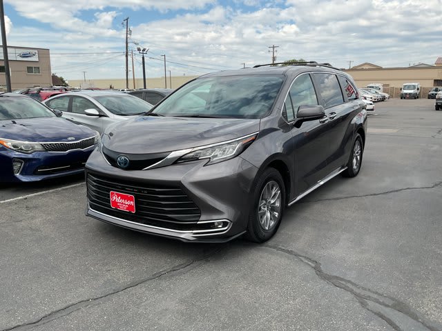 2022 Toyota Sienna used mini-van, passenger for sale in Midvale, UT