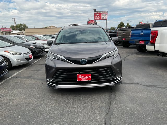 2022 Toyota Sienna used mini-van, passenger for sale at Peterson Auto Sales in Midvale, UT — photo 3 of 23