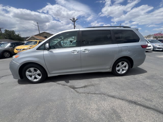 2019 Toyota Sienna used mini-van, passenger for sale at Peterson Auto Sales in Midvale, UT — photo 5 of 21