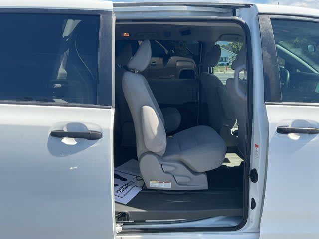 2018 Toyota Sienna used mini-van, passenger for sale at Peterson Auto Sales in Midvale, UT — photo 11 of 20