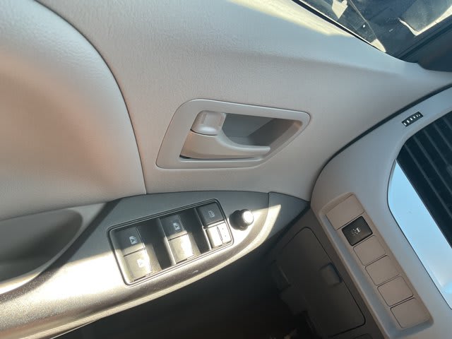 2018 Toyota Sienna used mini-van, passenger for sale at Peterson Auto Sales in Midvale, UT — photo 14 of 21