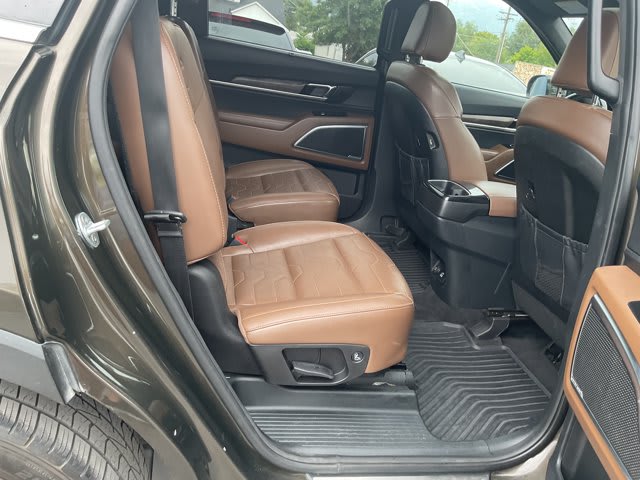 2020 Kia Telluride used sport utility for sale at Peterson Auto Sales in Midvale, UT — photo 10 of 23