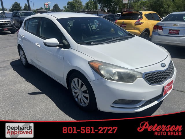 2016 Kia Forte 5-Door used hatchback for sale at Peterson Auto Sales in Midvale, UT