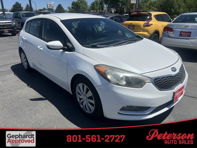 2016 Kia Forte 5-Door used hatchback for sale at Peterson Auto Sales in Midvale, UT
