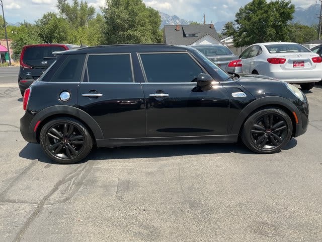 2015 MINI Cooper Hardtop 4 Door used hatchback for sale at Peterson Auto Sales in Midvale, UT — photo 5 of 22
