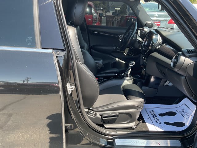 2015 MINI Cooper Hardtop 4 Door used hatchback for sale at Peterson Auto Sales in Midvale, UT — photo 13 of 22