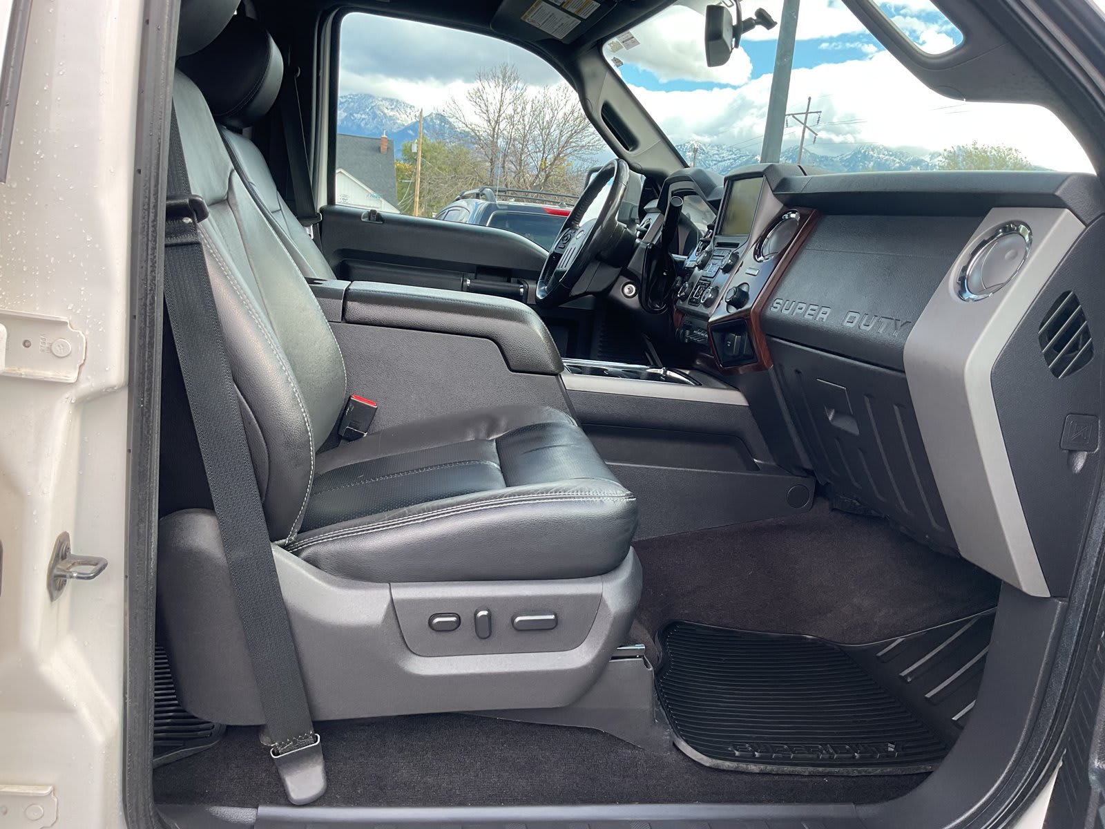 2016 Ford Super Duty F-250 SRW used crew cab pickup for sale at Peterson Auto Sales in Midvale, UT — photo 17 of 20