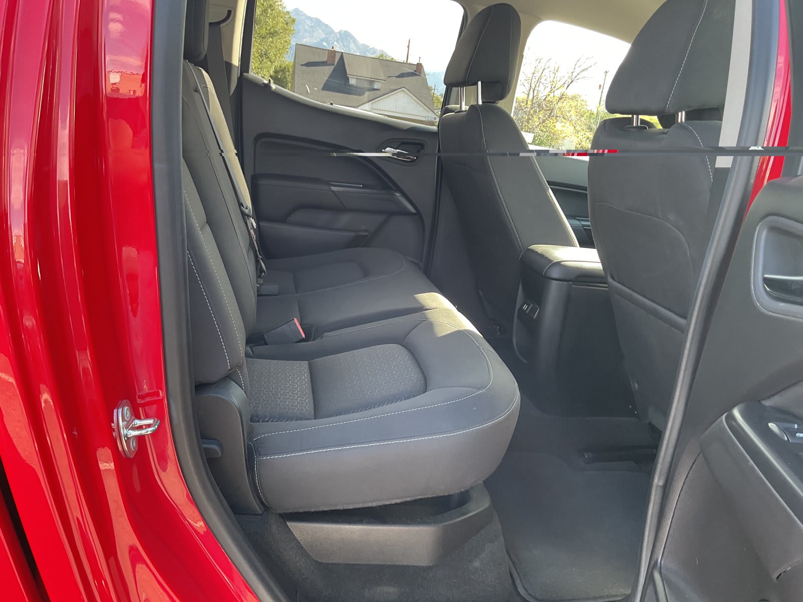 2015 GMC Canyon used crew cab pickup for sale at Peterson Auto Sales in Midvale, UT — photo 10 of 20