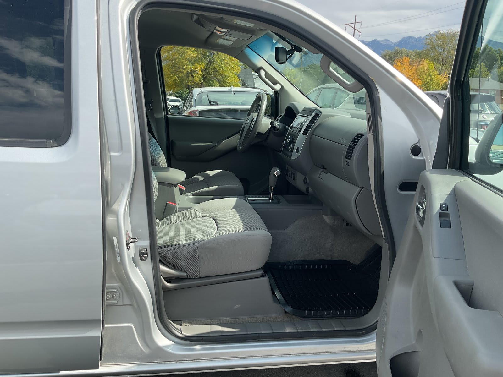 2013 Nissan Frontier used crew cab pickup for sale at Peterson Auto Sales in Midvale, UT — photo 10 of 20