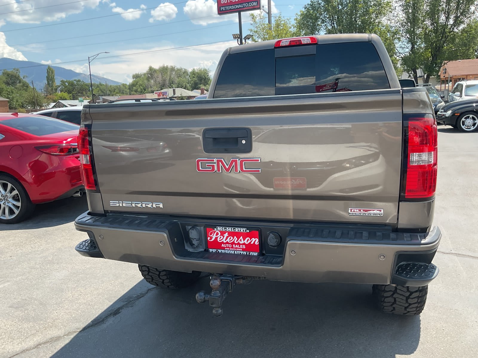 2015 GMC Sierra 1500 used crew cab pickup for sale at Peterson Auto Sales in Midvale, UT — photo 8 of 22