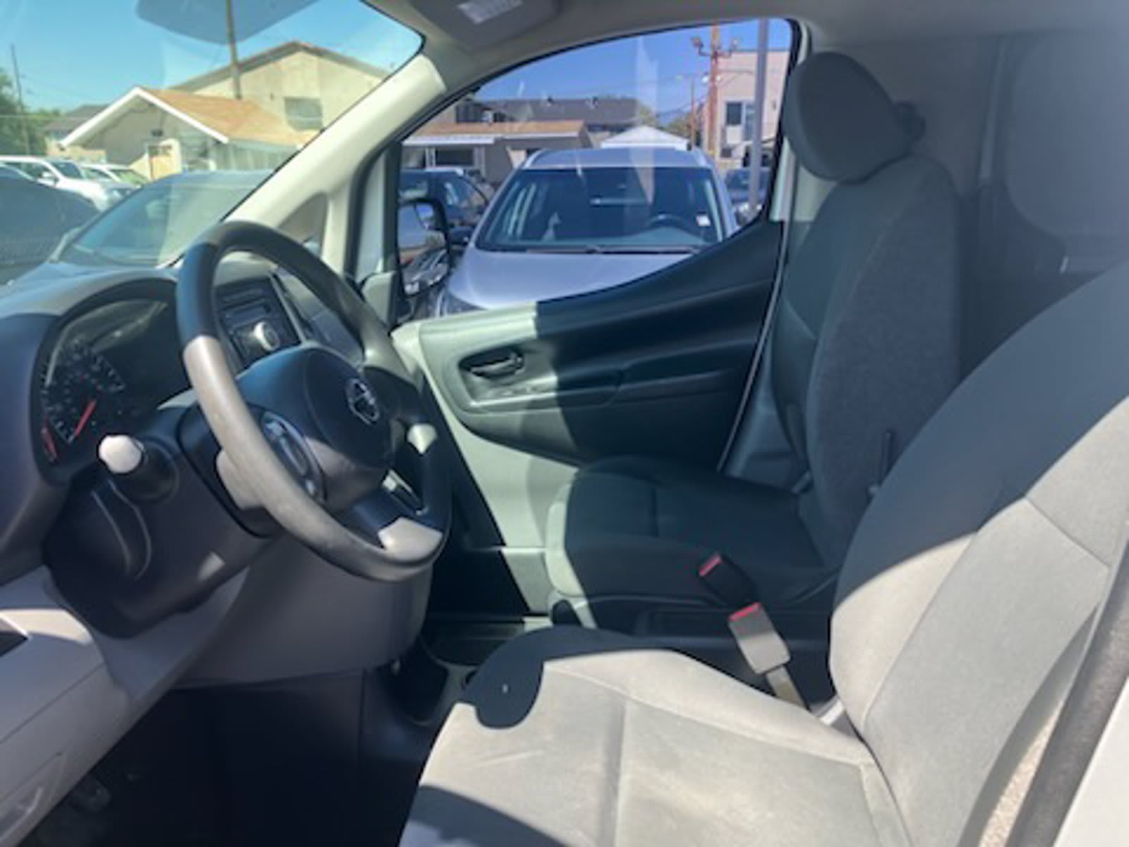 2017 Nissan NV200 S - Photo 14