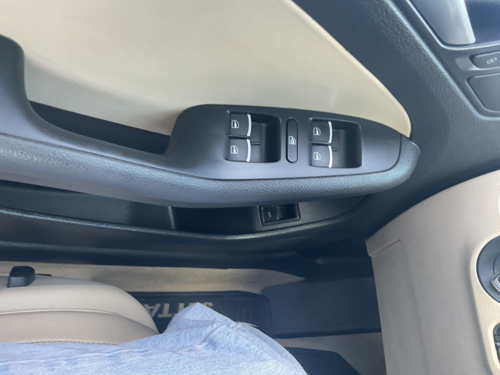 2014 Volkswagen Jetta Sedan used 4dr car for sale at Peterson Auto Sales in Midvale, UT — photo 9 of 20