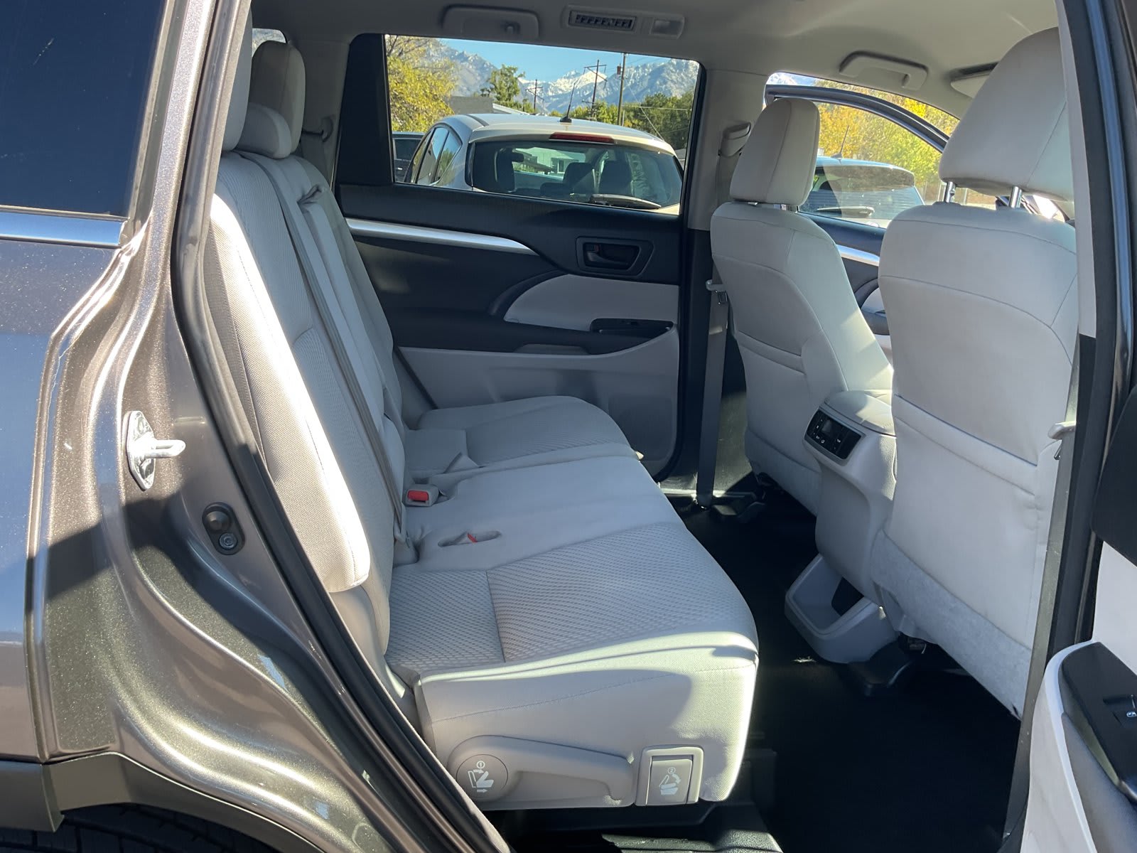 2016 Toyota Highlander used sport utility for sale at Peterson Auto Sales in Midvale, UT — photo 17 of 20